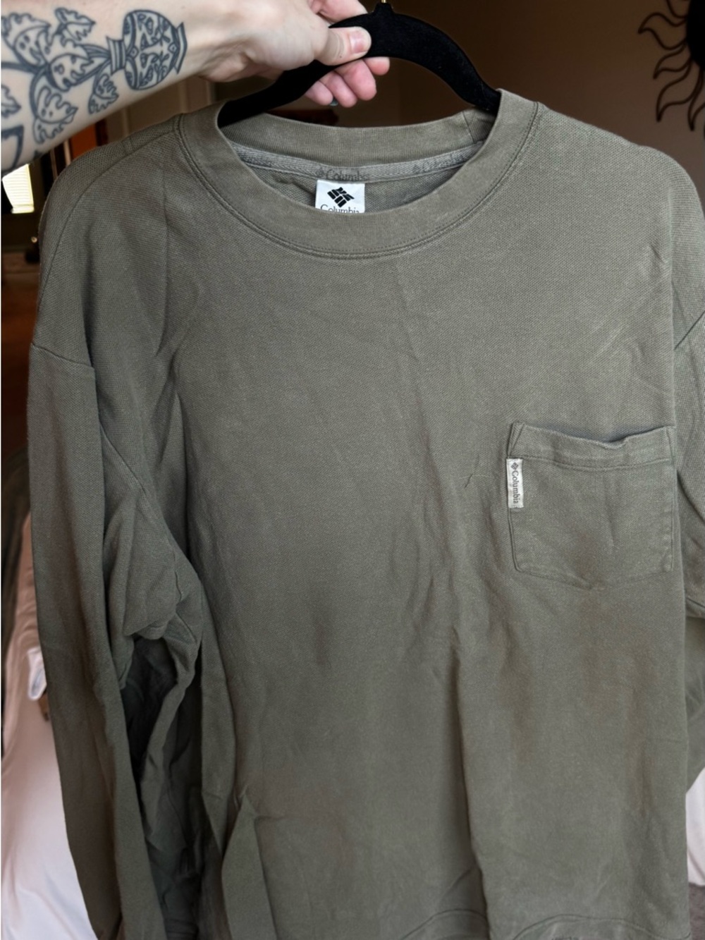 Columbia Men's Long Sleeve Pocket Tee - Olive